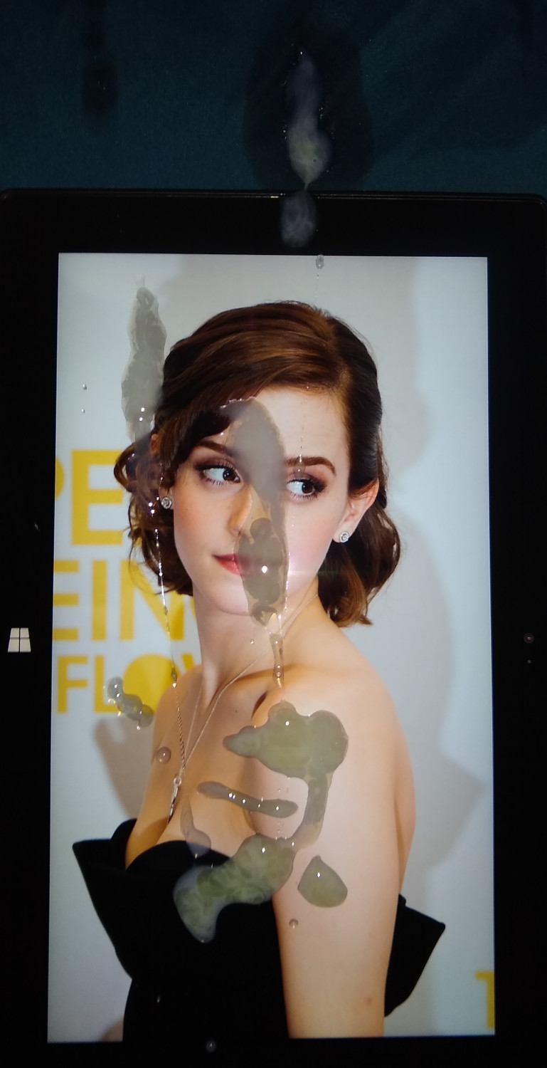 qx9yI9gW Emma Watson Cum Tribute 3 01.jpg